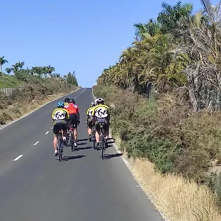 La Piedra Viva , Siete Hermanos 2* Aguimes