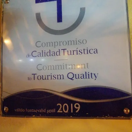 Maison d'hôtes La Piedra Viva , Siete Hermanos 2*