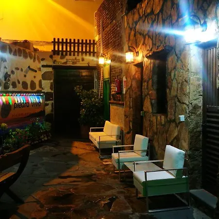 La Piedra Viva , Siete Hermanos Penzion Agüimes